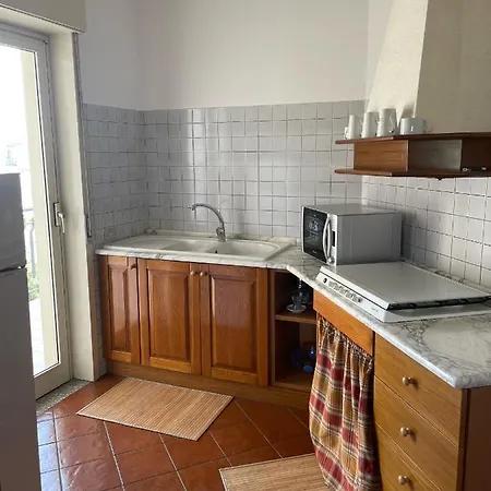 Al Centro Di Aci Apartment